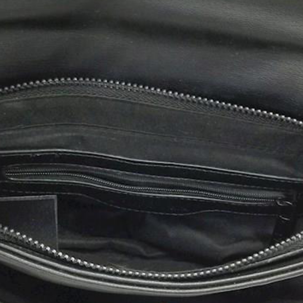BADGLEY MISCHKA Black Quilted Leather Crossbody Bag - Picture 11 of 12